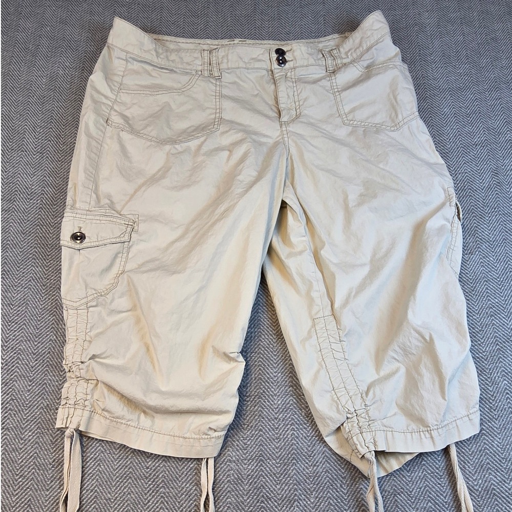 Sonoma Life + Style Tan Khaki Cargo Capri Pants Size 16 Drawstring Hem Ruched